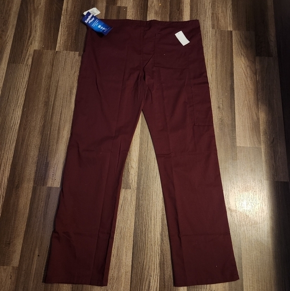 LANDAU Burgundy Scrub Pants Draw String Waist Size Small With Free Scrub Cap NWT - Picture 5 of 5